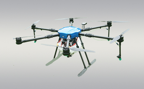 無人機(jī)助力棉花田間管理(圖1) 無人機(jī)助力棉花田間管理(圖1)